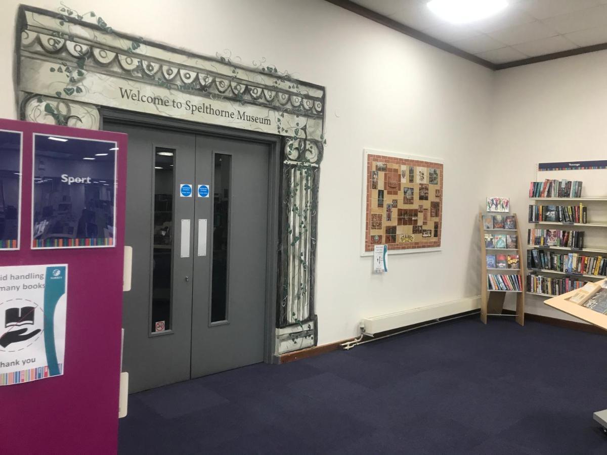 Studio-2 Staines,heathrow, London-own Entrance *
